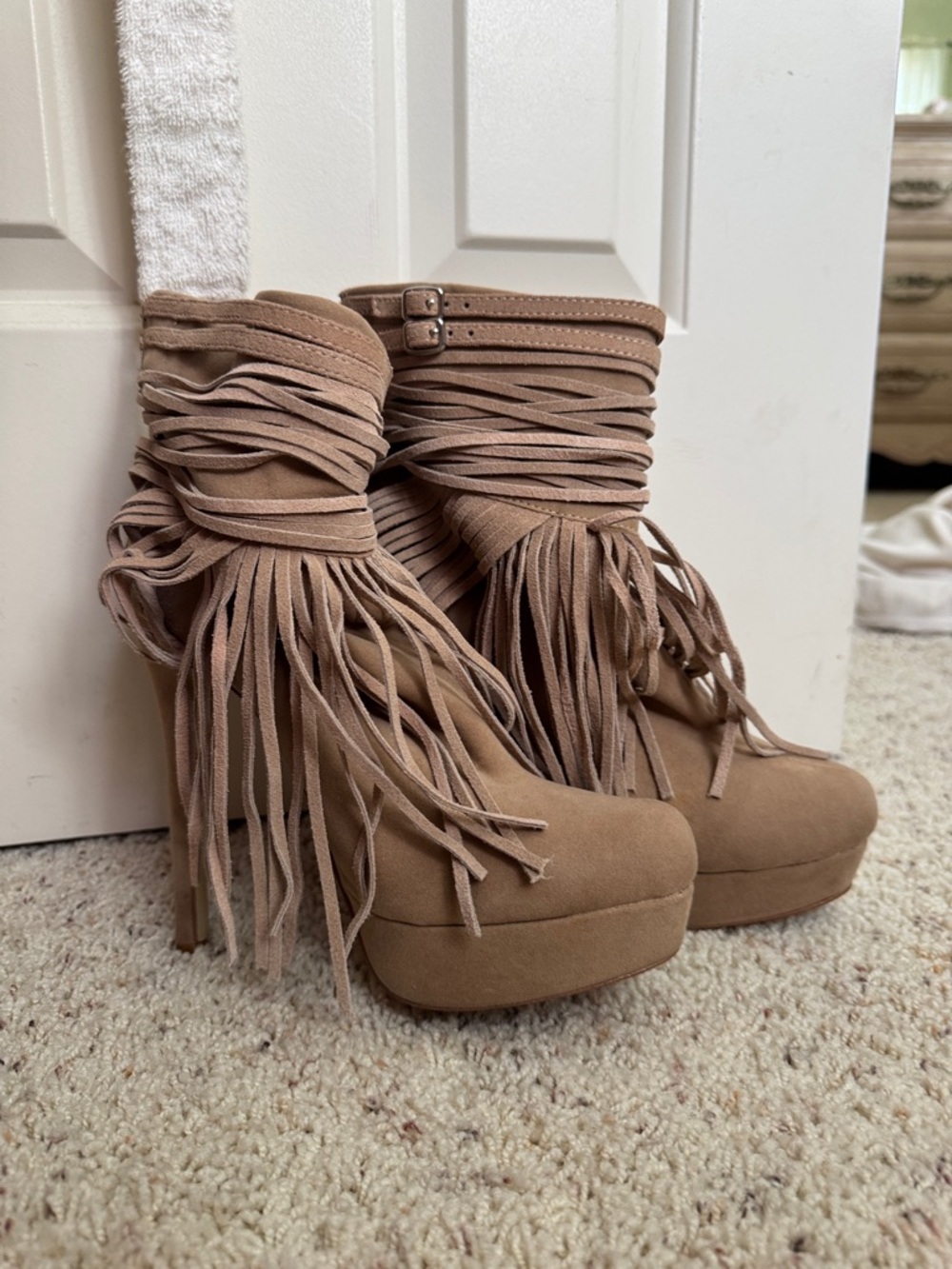 Colin Stuart Tan Suede Fringe Platform Booties